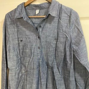 Old navy maternity blouse
